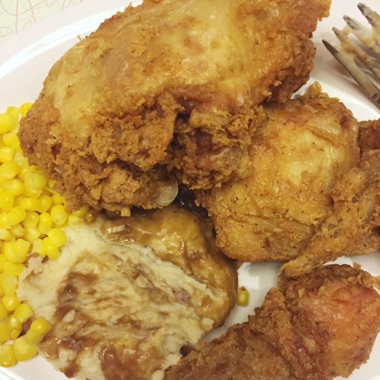 50's prime time cafe review, fried chicken