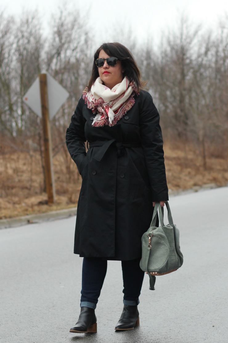 everlane trench coat, spring outfit ideas