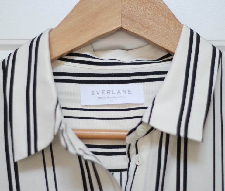 everlane the relaxed silk shirt review