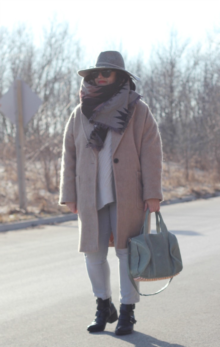 soft neutrals outfit