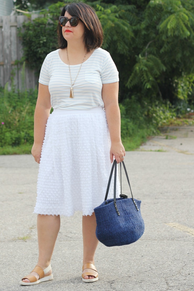 pale stripes tee