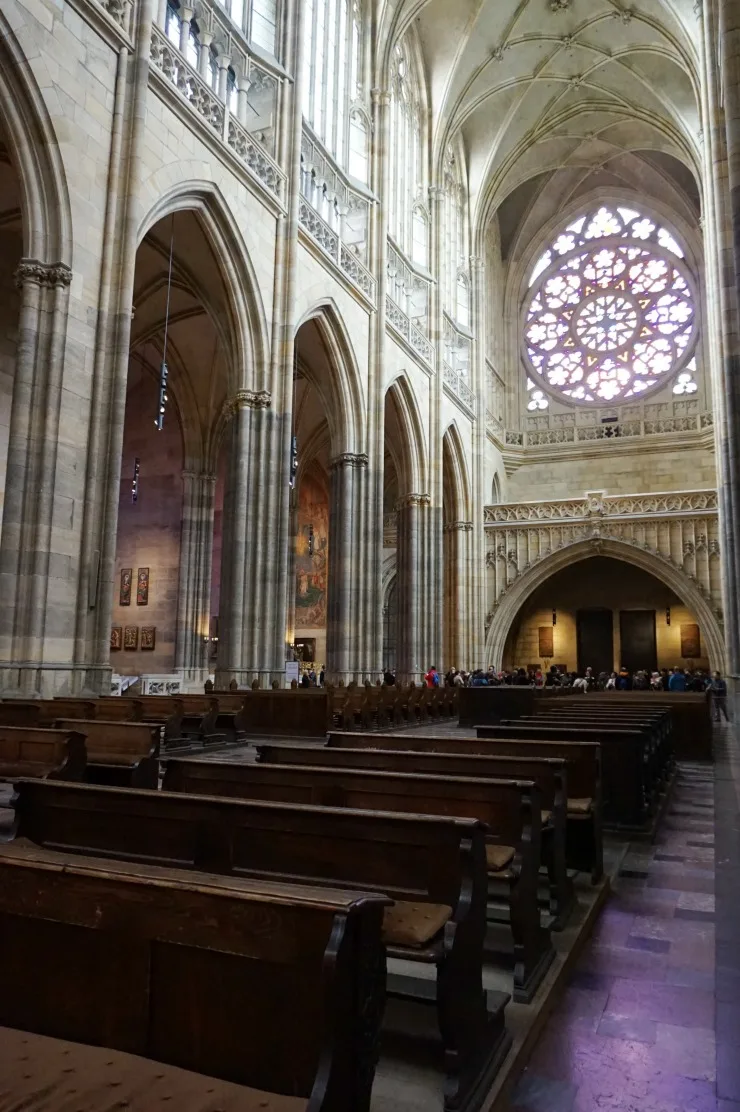 st vitus cathdral, what not to wear touring a church