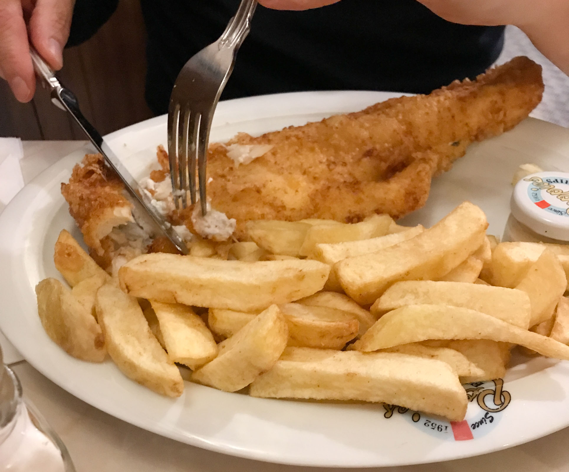 everything we ate in london, poppies fish and chips