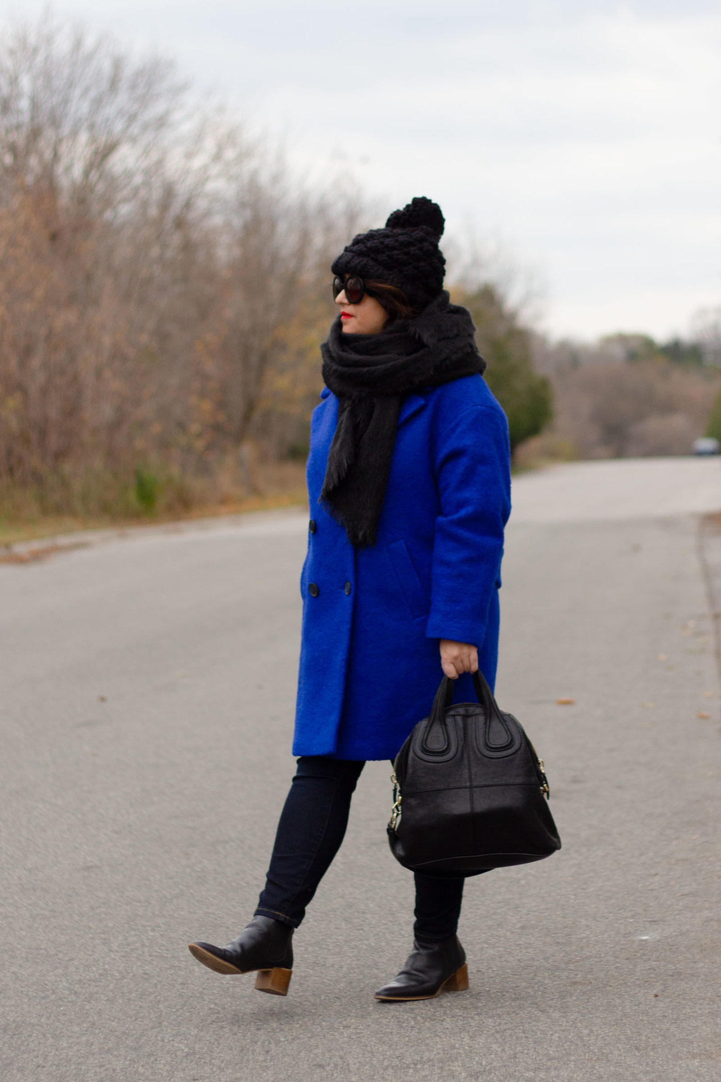 black and blue winter outfit