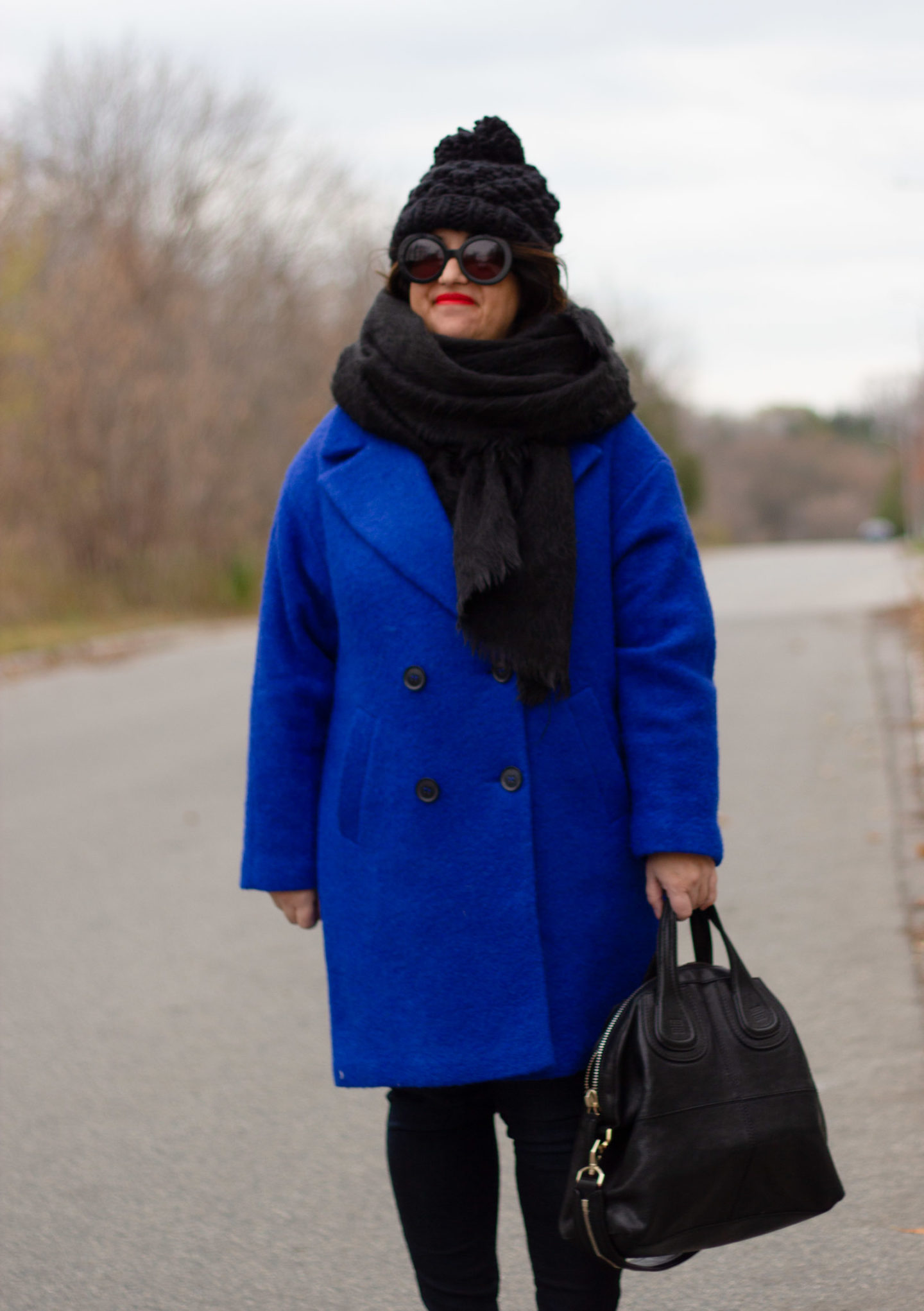 black and blue winter outfit