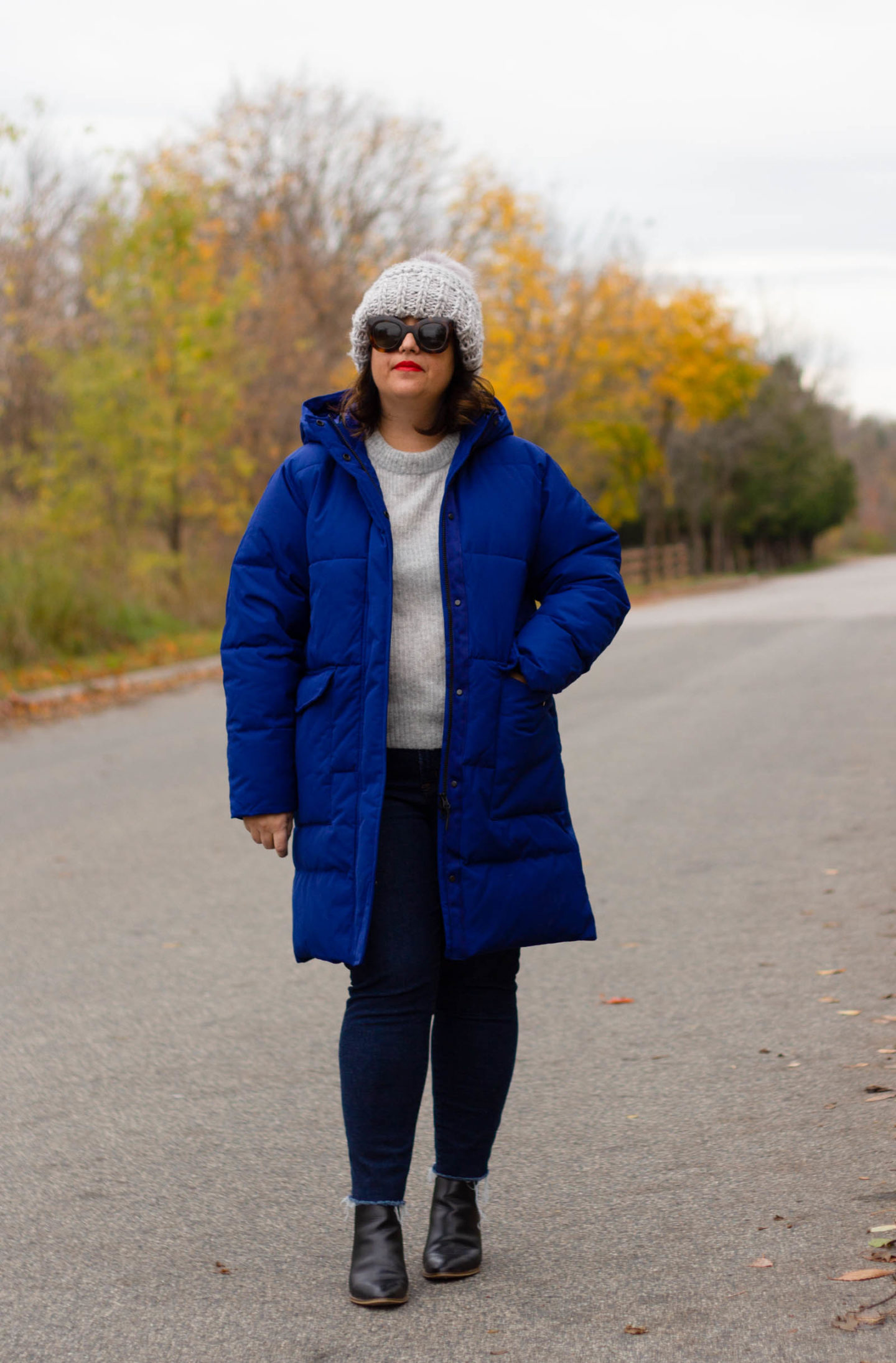 Everlane ReNew Long Puffer in cobalt