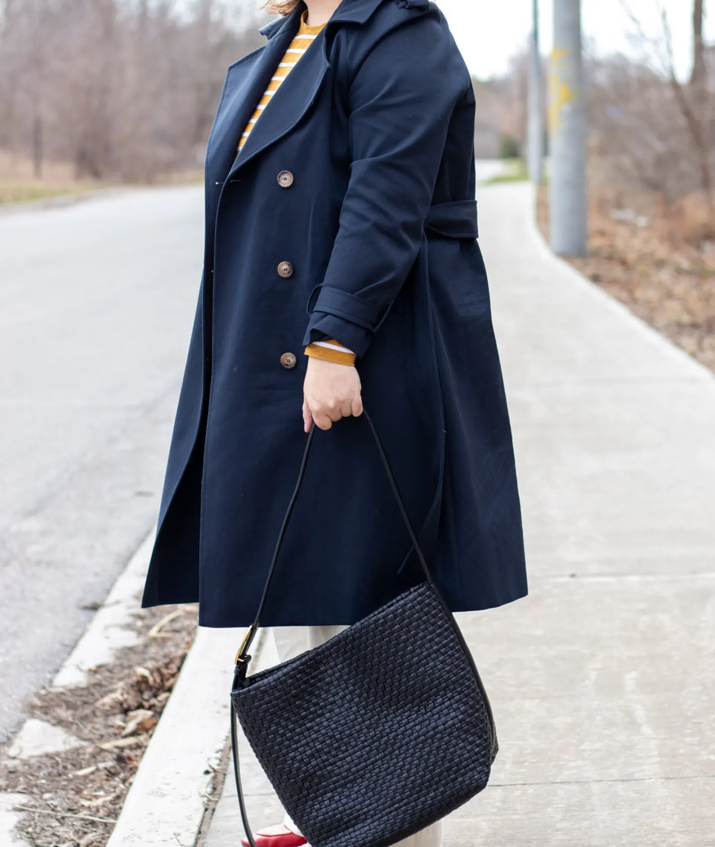 sezane trench coat outfit