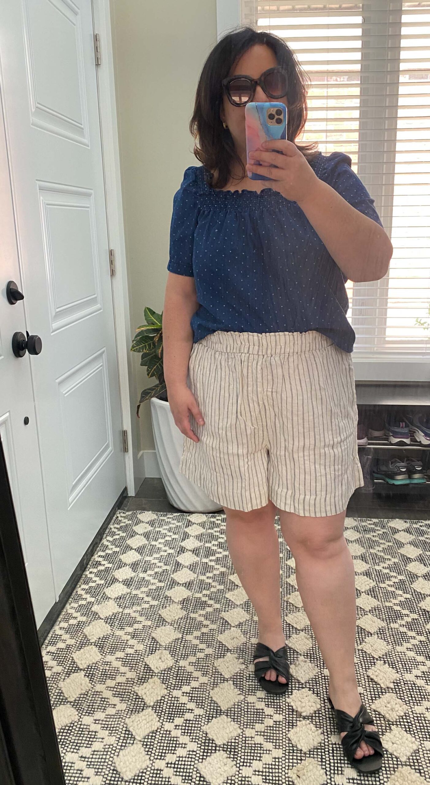 linen h&m shorts stripes