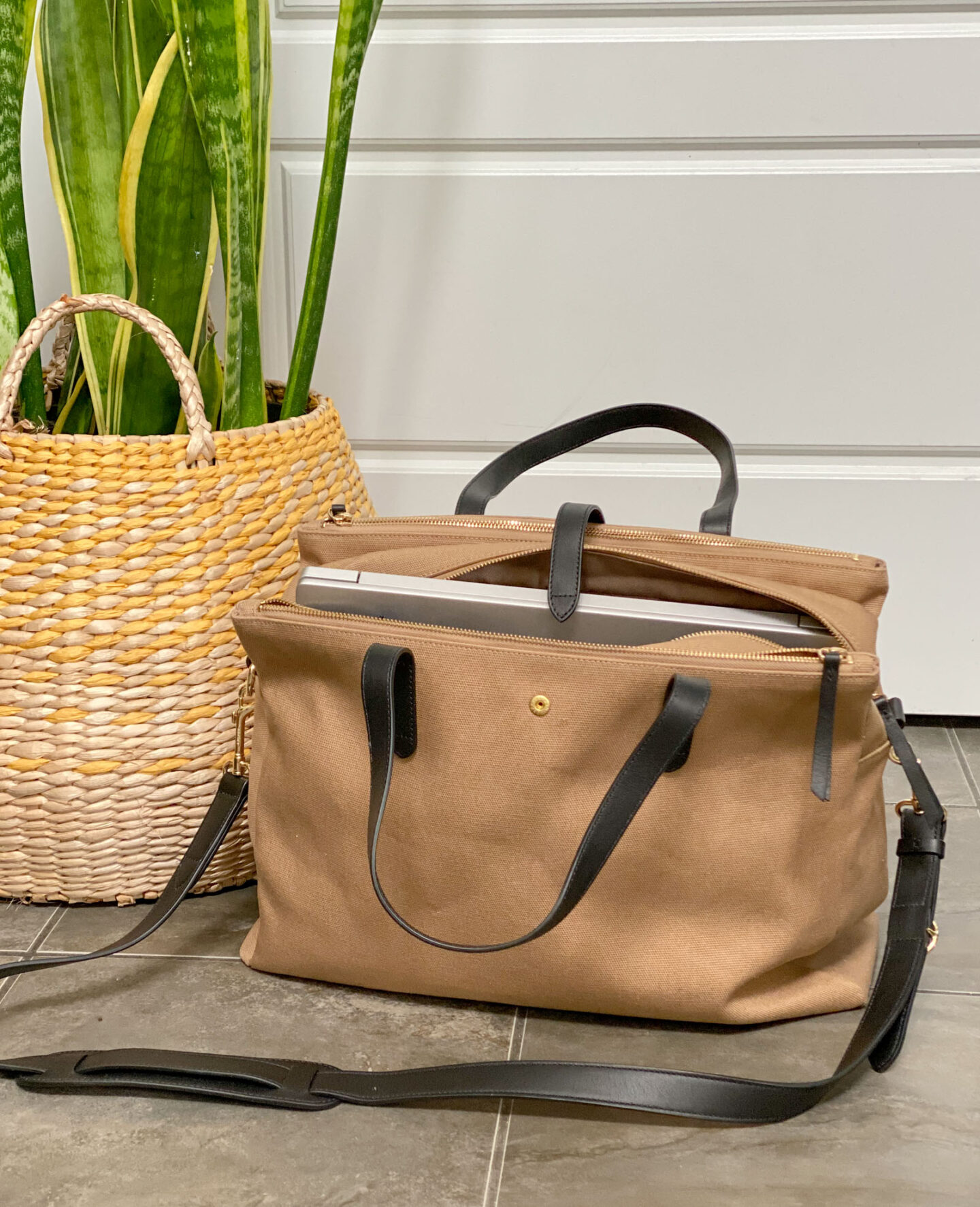 cuyana triple zipper overnight bag review