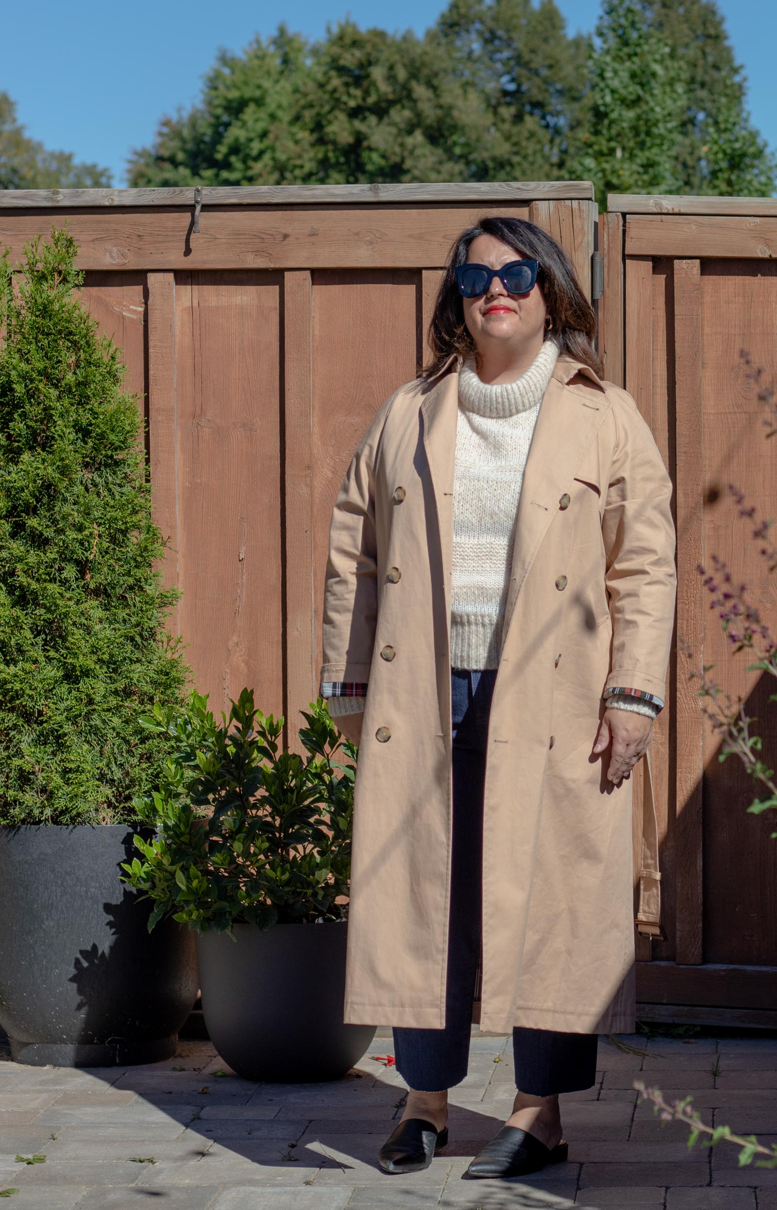 puff seater with trench coat outfit