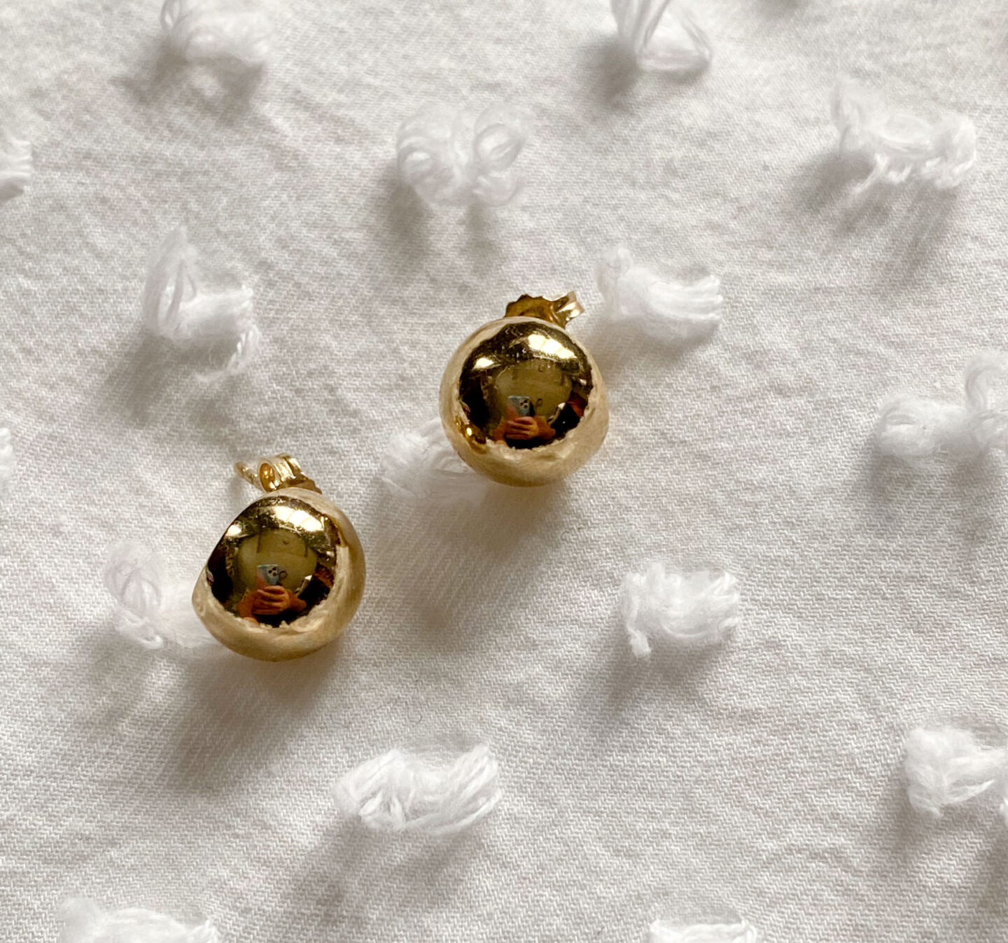 mejuri gold sphere studs review
