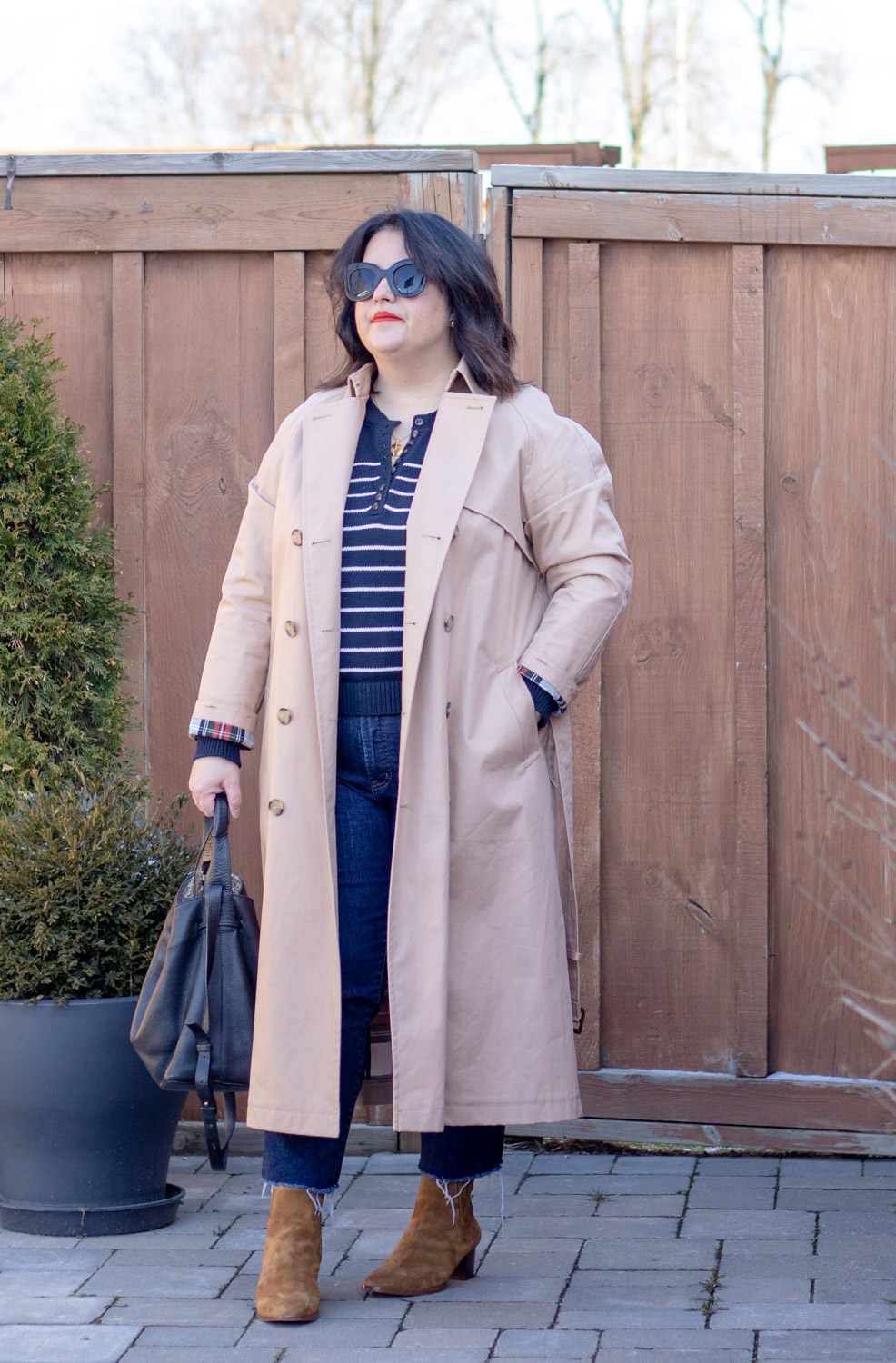 sezane leontine stripe, trench coat outfit