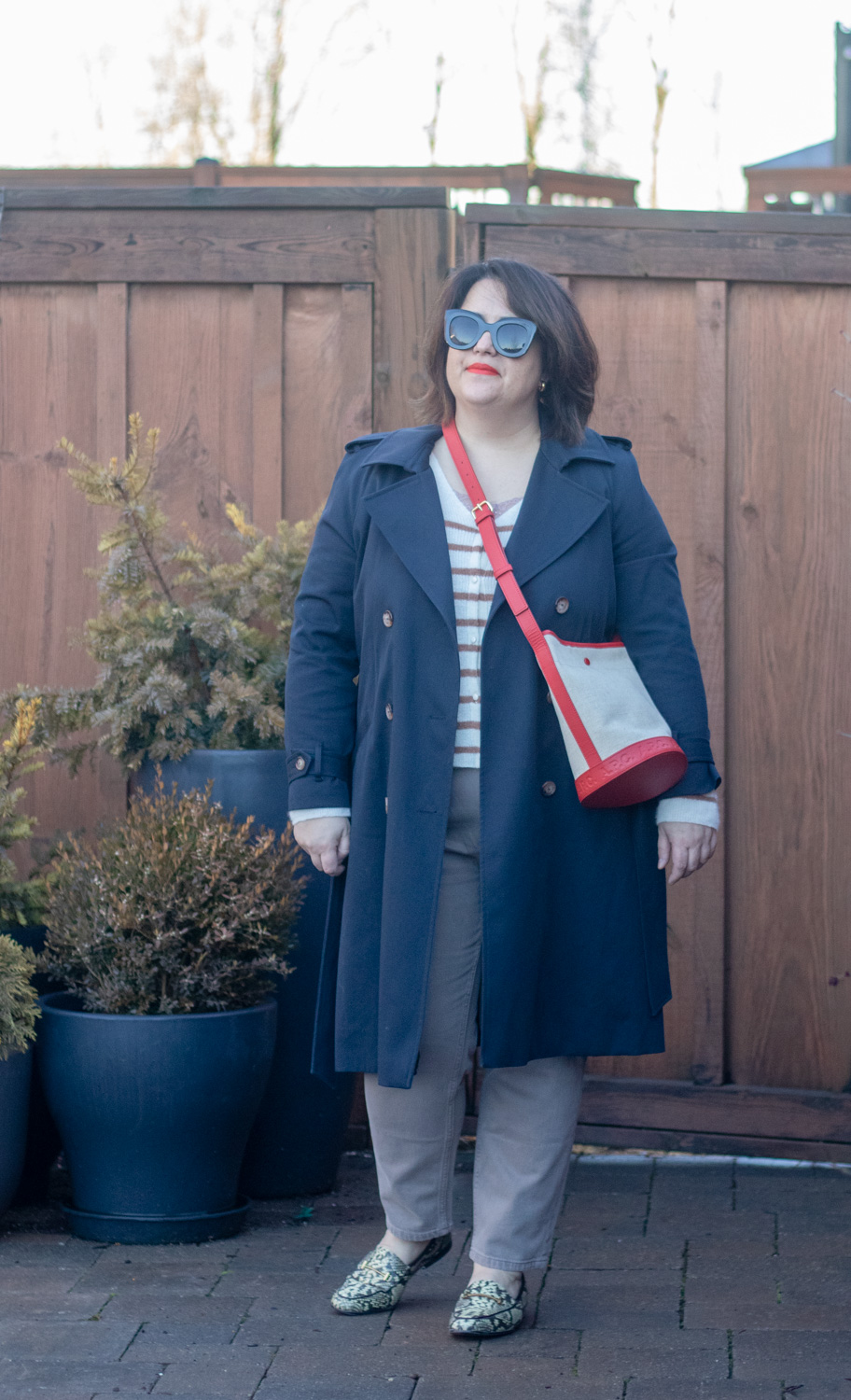 sezane scott trench spring outfit