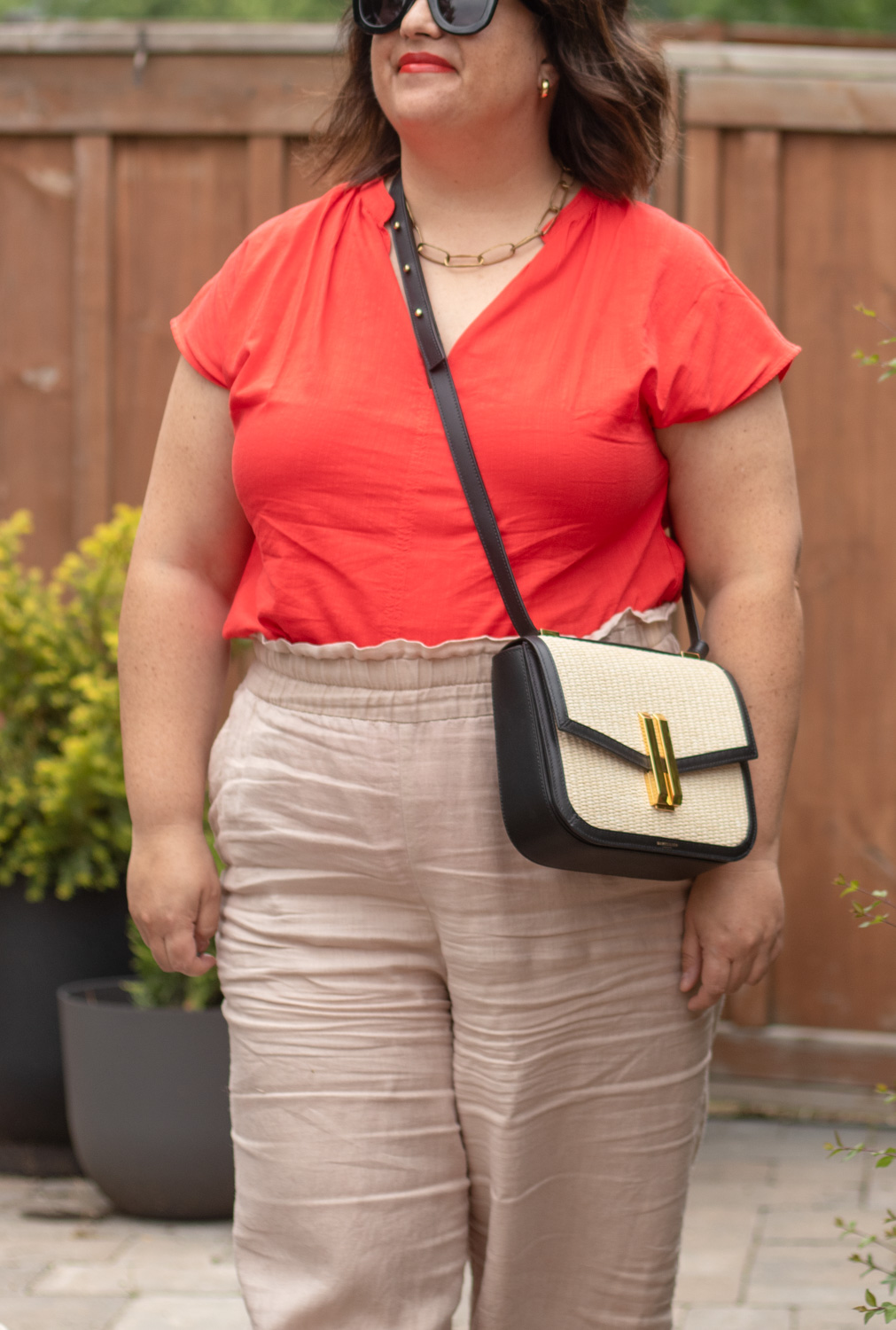 demellier vancouver bag review, linen trousers outfit