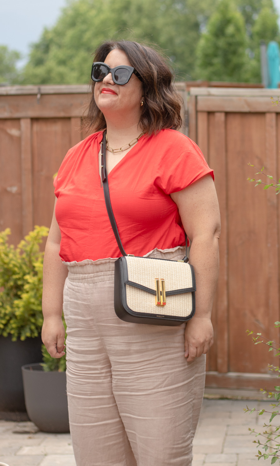 demellier vancouver bag review, linen trousers outfit