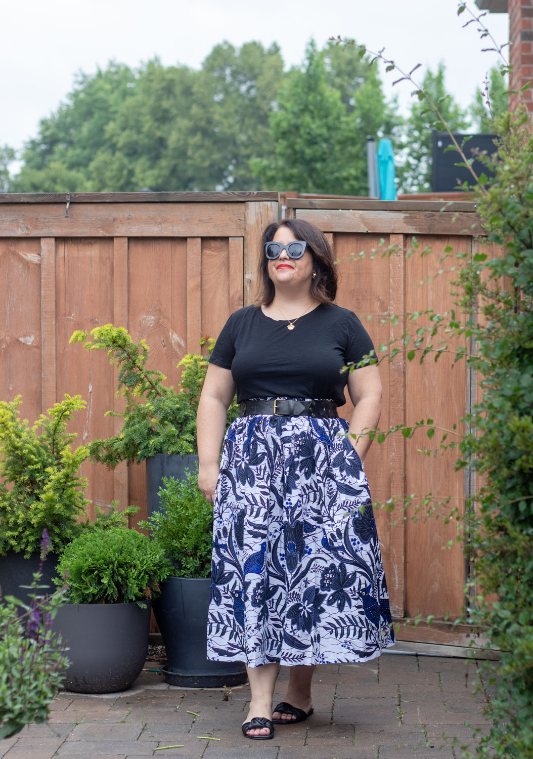 black tee printed skirt