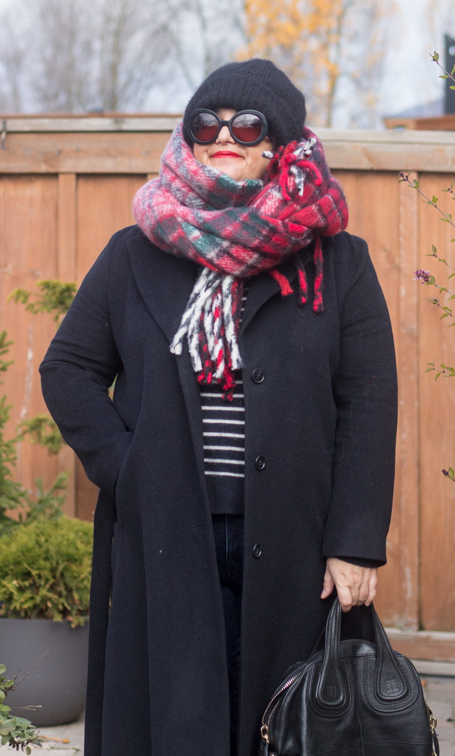 black coat plaid scarf outfit