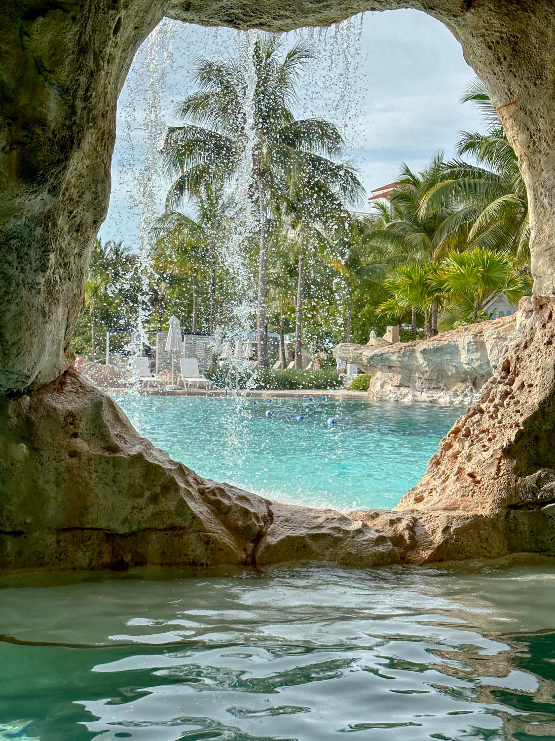 baha mar pool