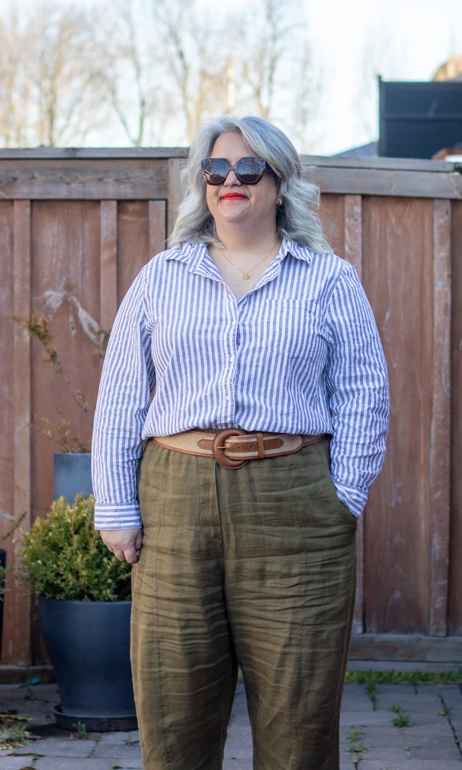spring linen outfit uniform