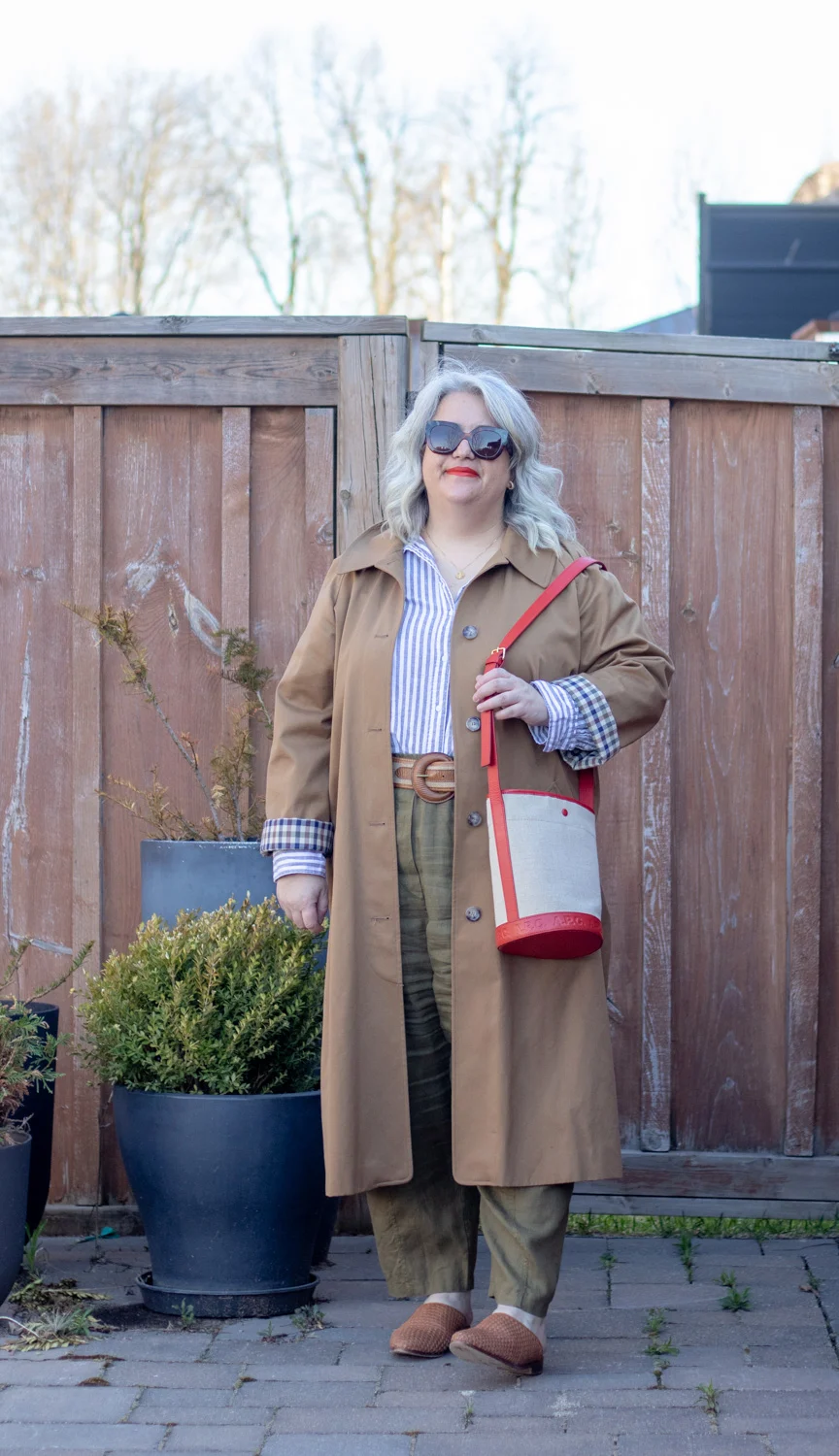 spring linen outfit trench coat