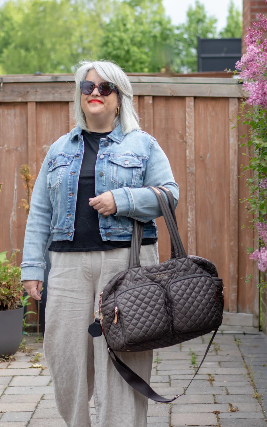 linen pants, unbound merino wool tee travel outfit