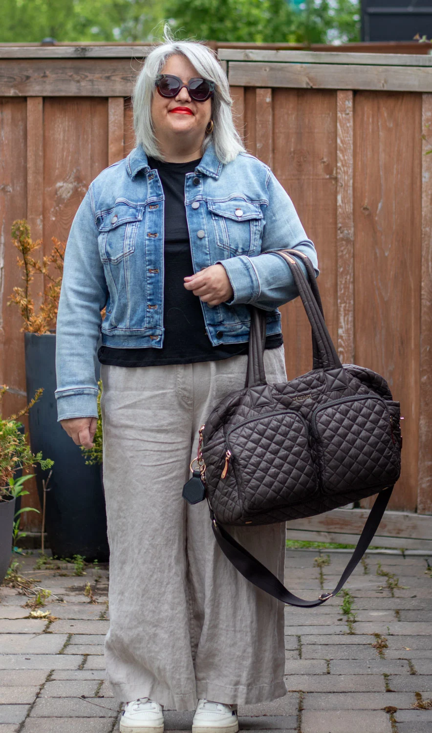 linen pants airport outfit