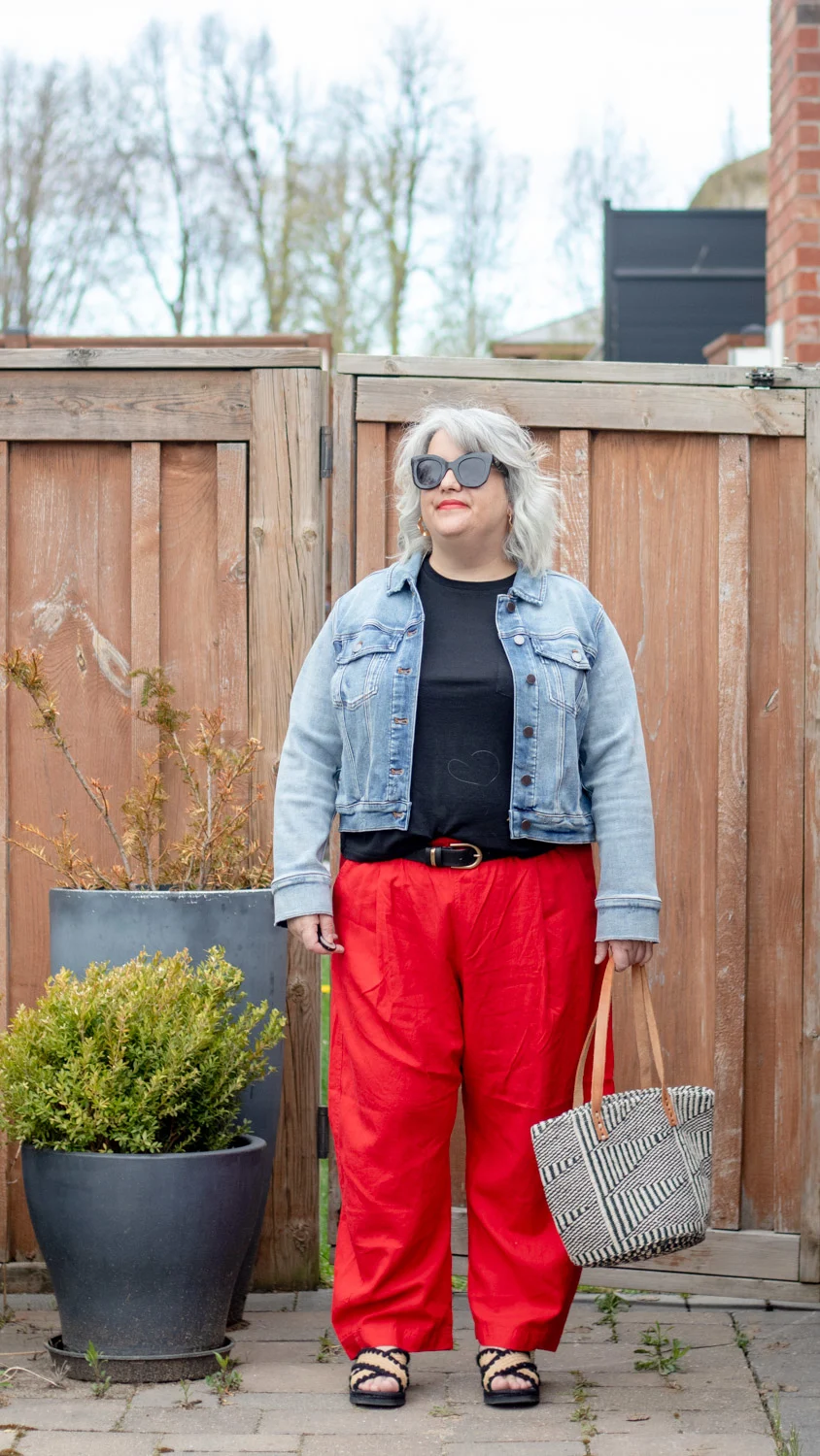 red linen trousers outfit