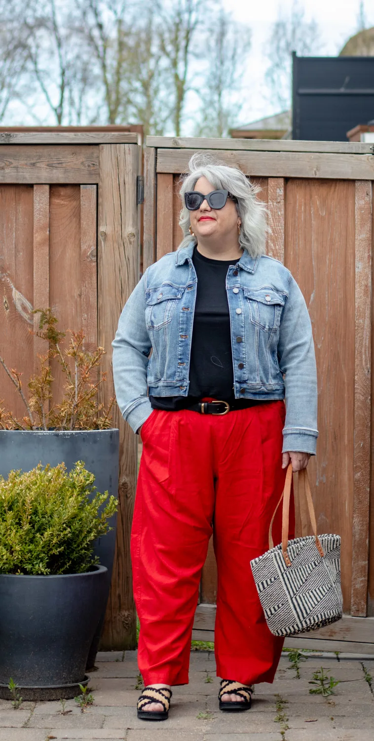 red linen trousers outfit