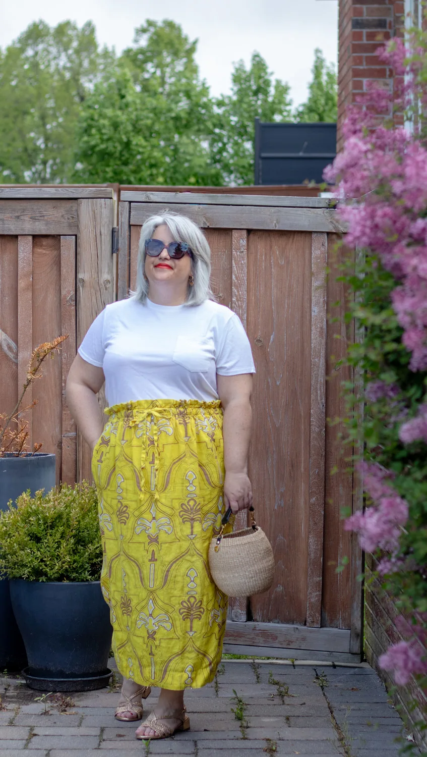 yellow linen skirt outfit