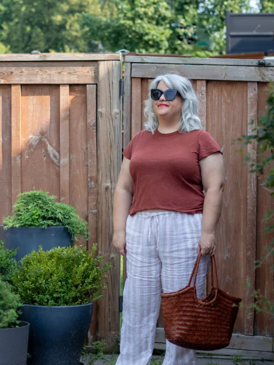 stripe linen pants, rusty brown tee
