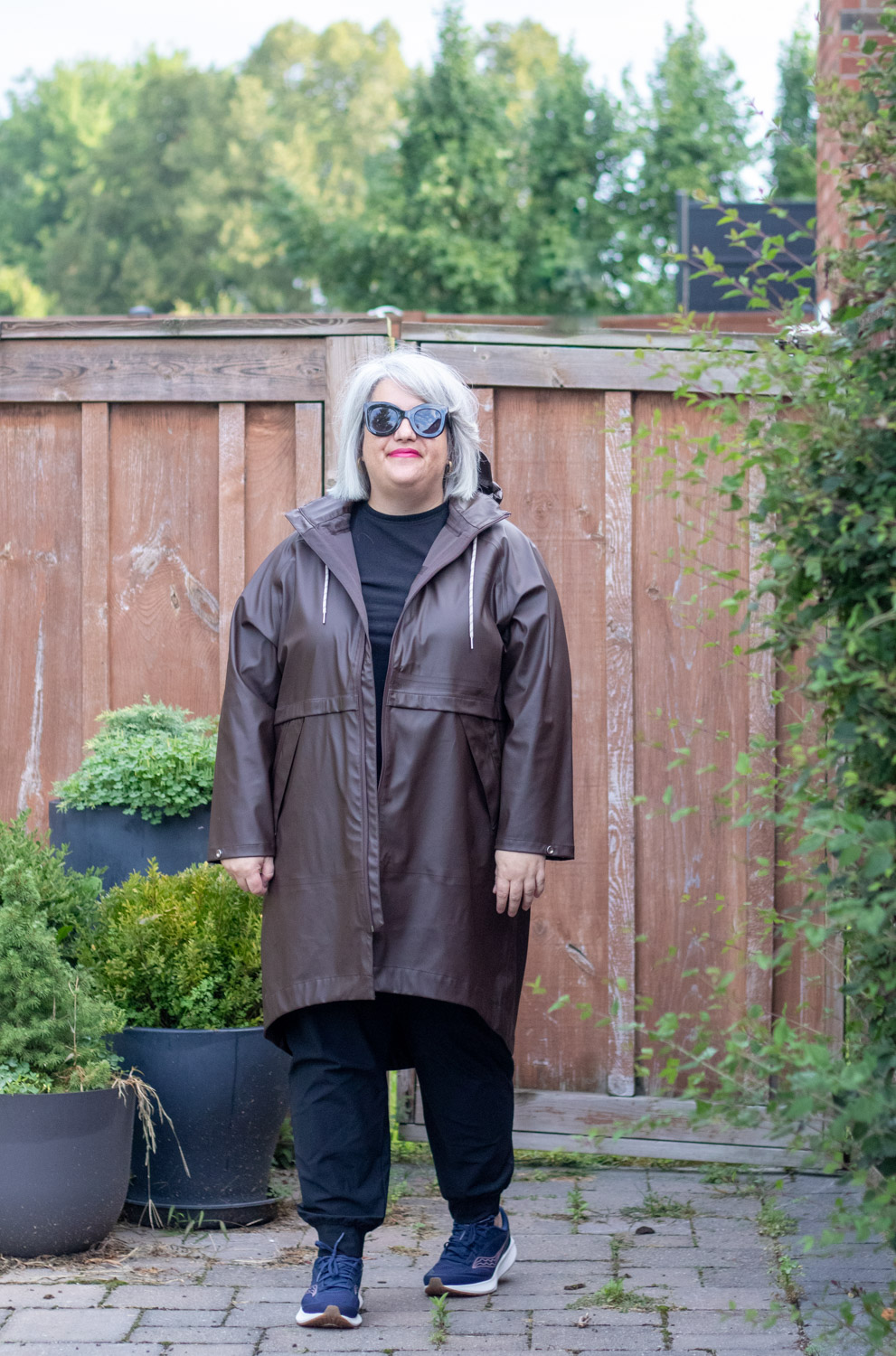varley rain jacket