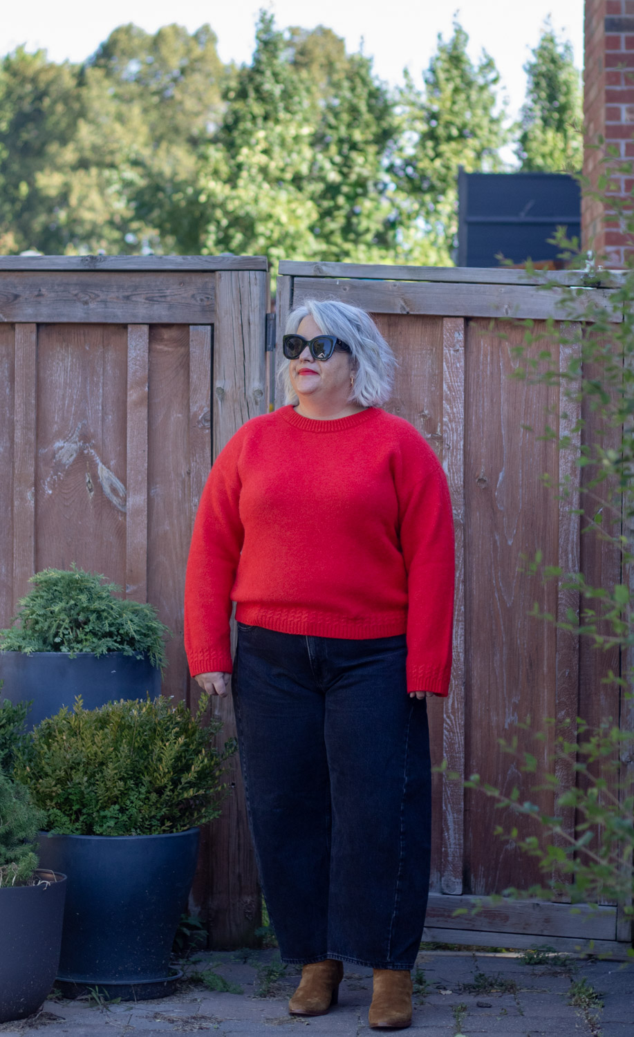 Sezane Amiel in red