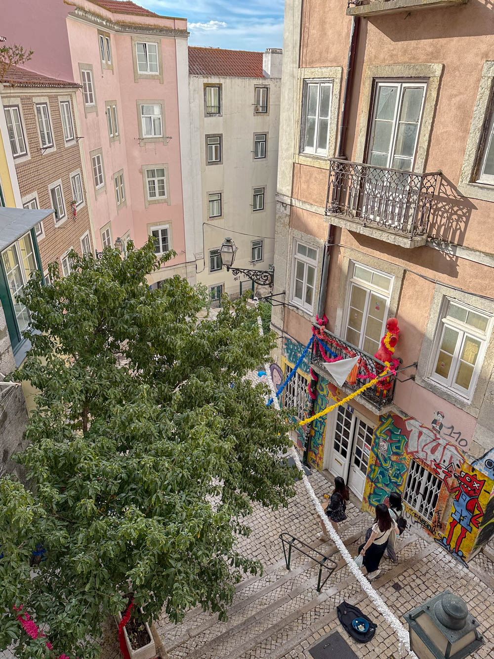 don't make these mistakes in Lisbon Portugal