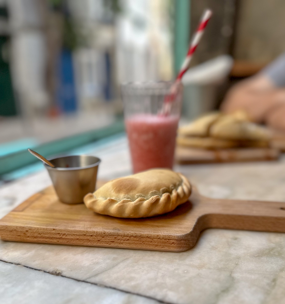 Union empanadas lisbon, where to eat in lisbon, 5 restaurants to try in lisbon