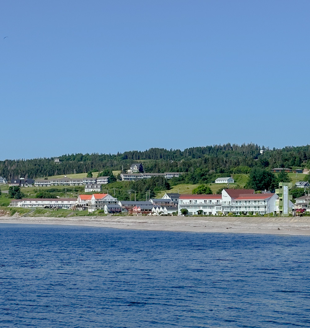 gaspe riotel hotels