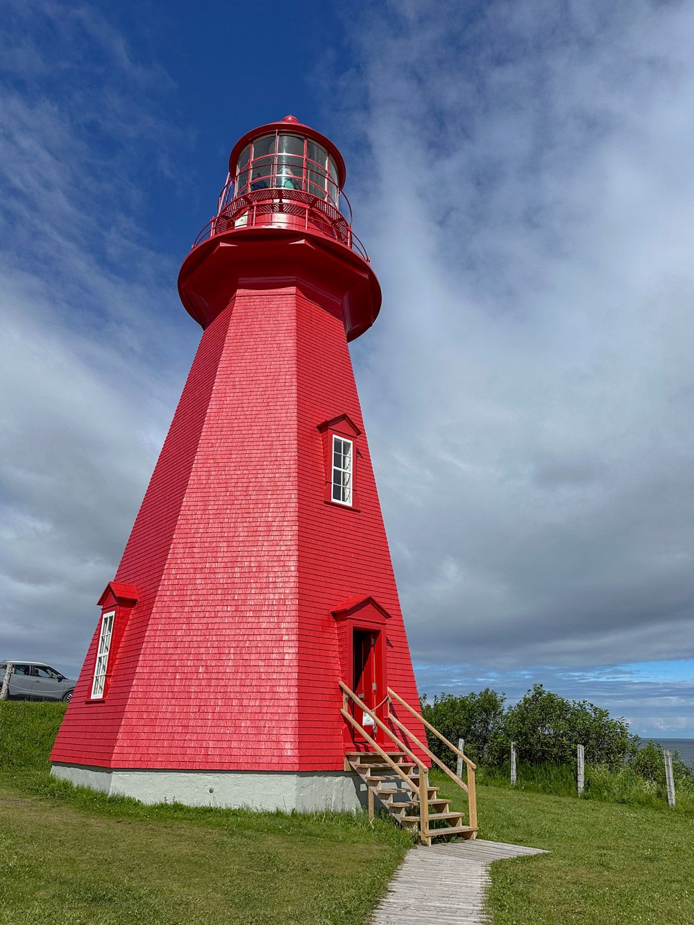 lighthouse, what to do in the gaspé peninsula