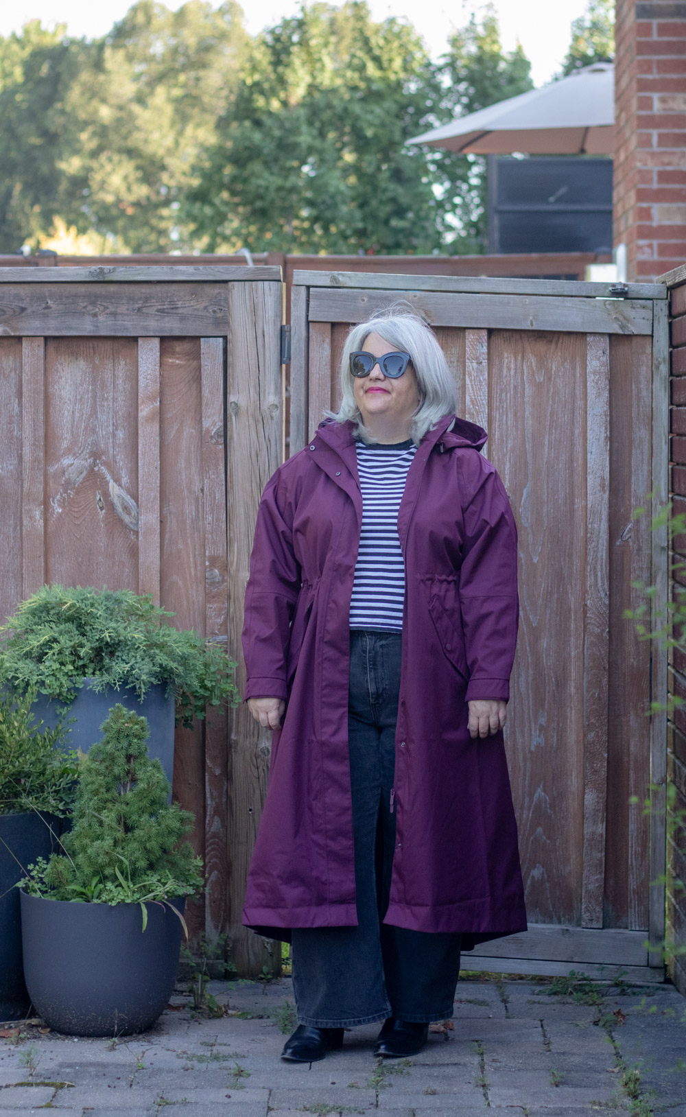 quince rain coat