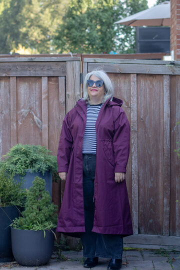 quince rain coat